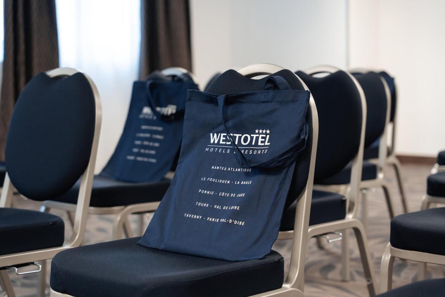 Westotel Taverny - Paris Val-D'Oise المظهر الخارجي الصورة